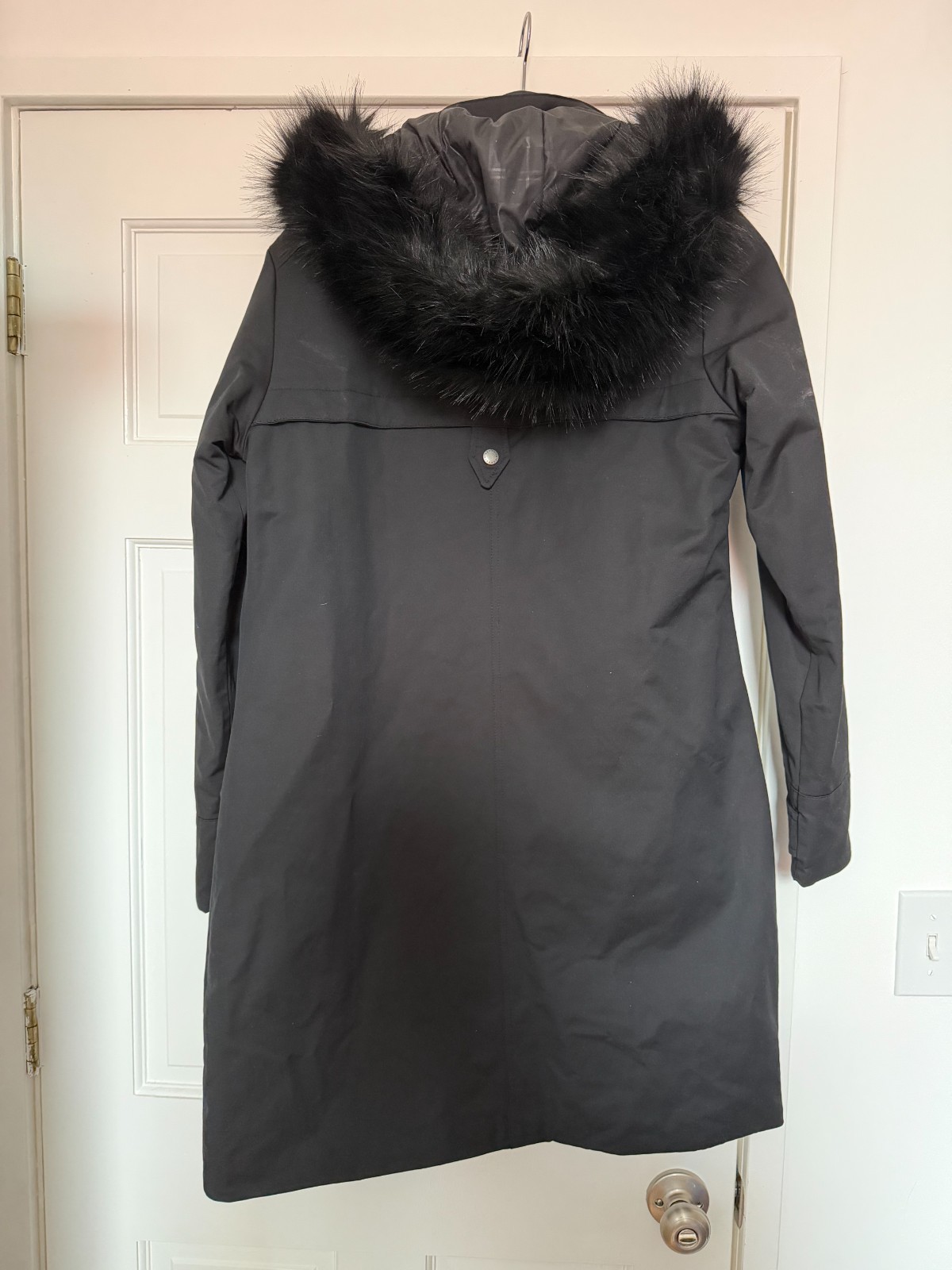 Barbour Bute Waterproof Women’s Jacket / Black / UK Size 12 / US Size 8