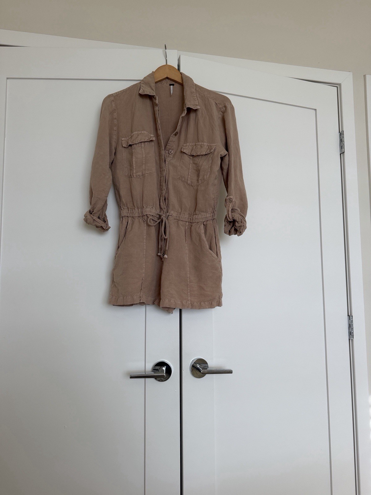 Young Fabulous And Broke Romper Size Small Missing Last Button As Show In Pic