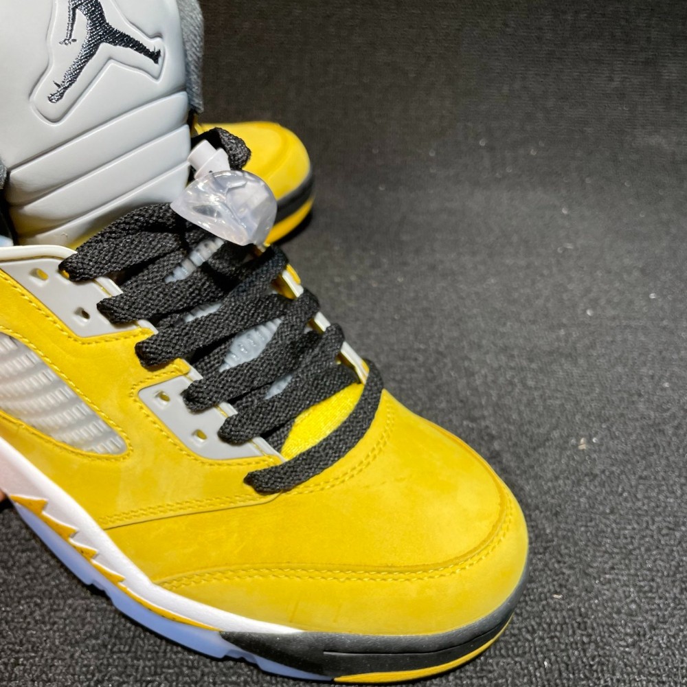 AJ 5 Retro “Yellow Multi” “Tokyo” Exclusive {2025} Retro IO3372-700