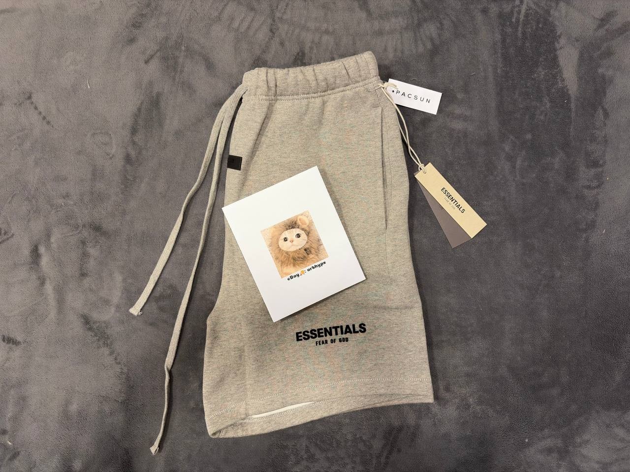 Fear of God Essentials Shorts SS22 Dark Oatmeal Gray – NEW WITH TAGS (XS-XL)
