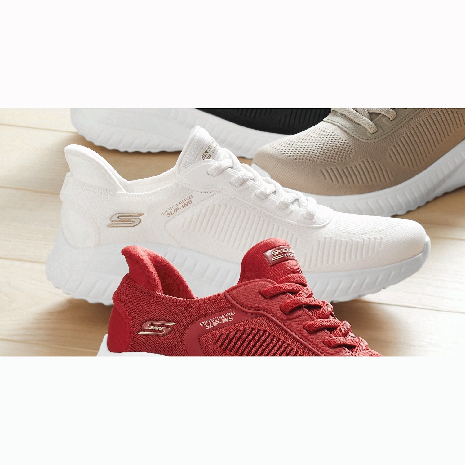 Authentic BOBS Sport Squad Chaos Slip Ins by Skechers NO IMPORT FEE