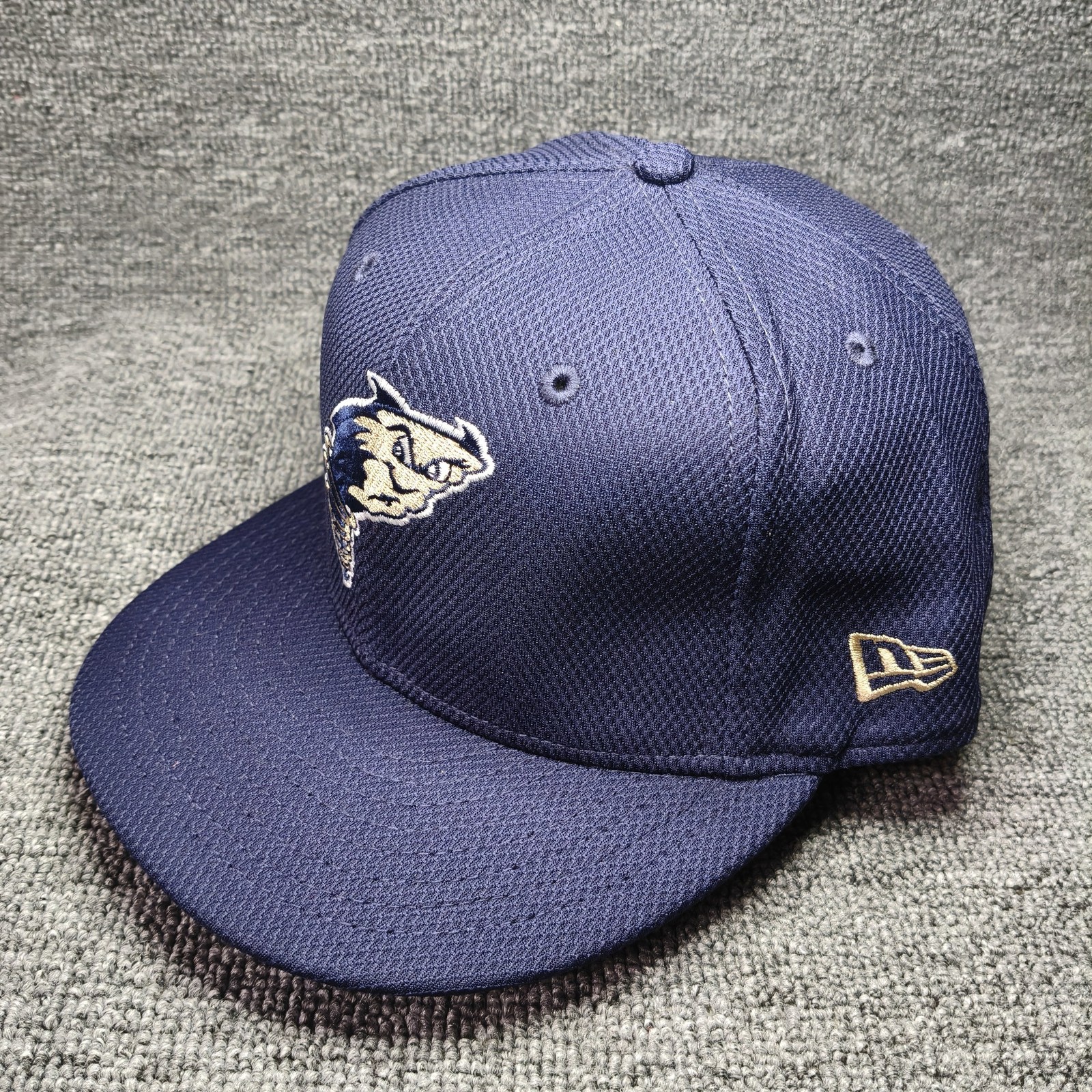 New Era Jacksonville Suns 59FIFTY Fitted Navy 7 1 4 MiLB Hat