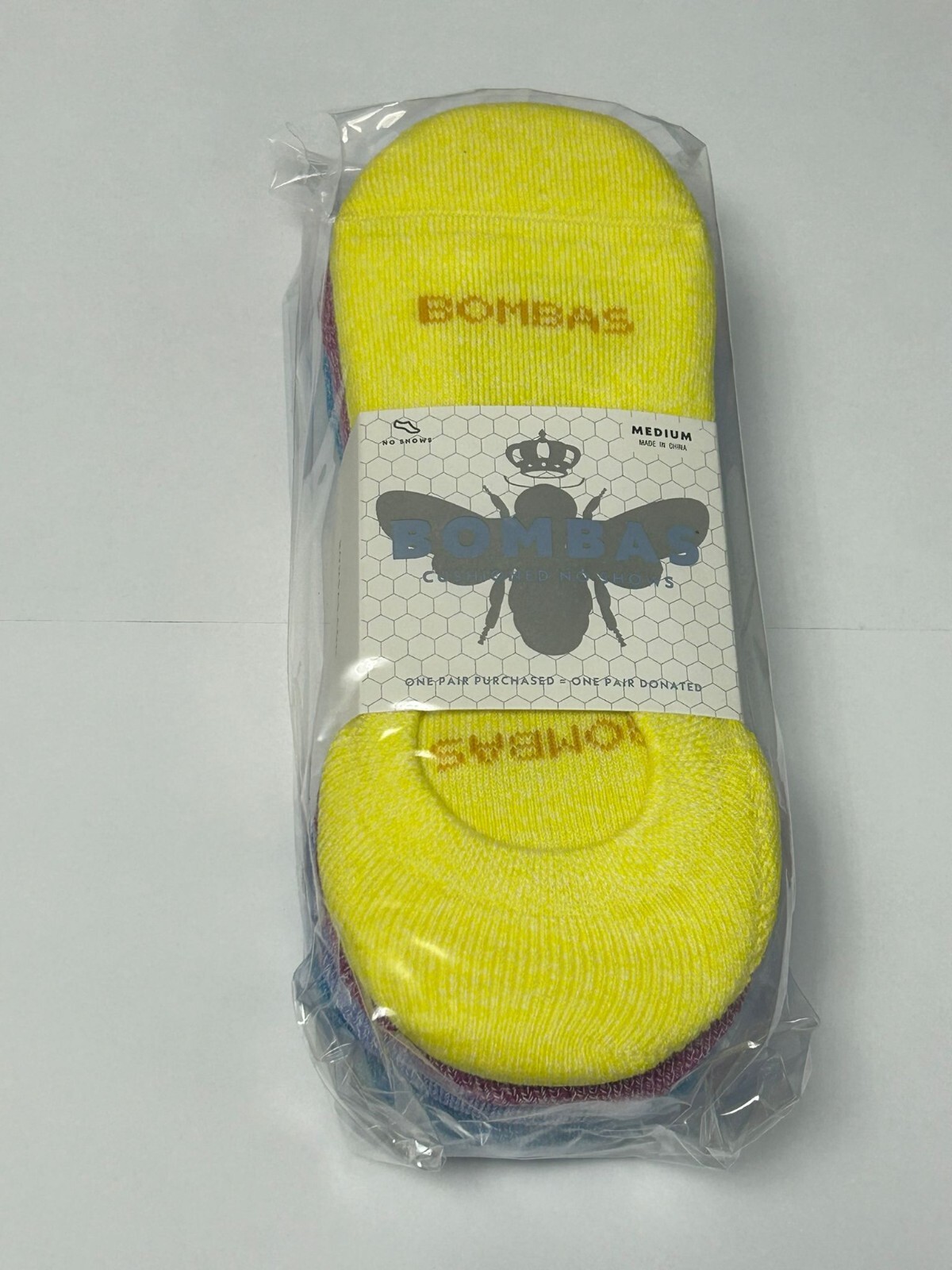 4 colored pairs BOMBAS Women’s Cushioned No Show Sock Size (Medium)