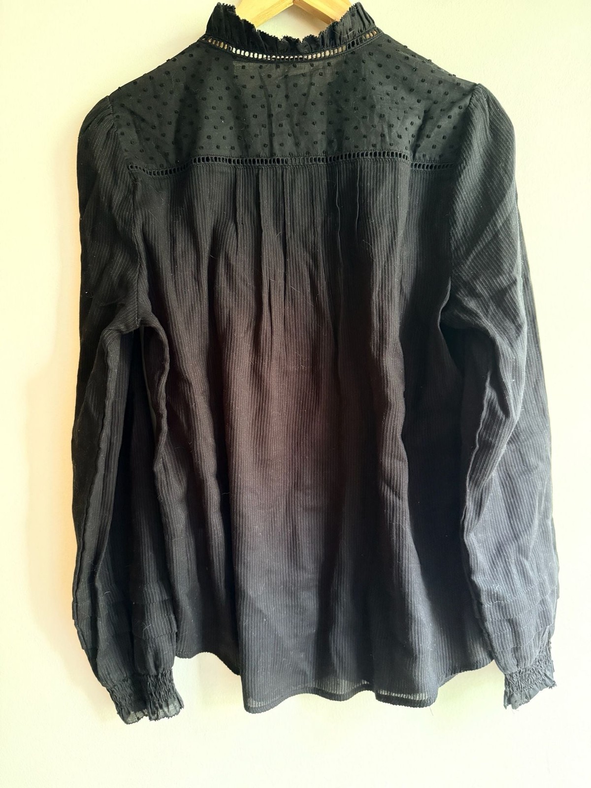 Quince Organic Textured Cotton Peasant Blouse black size Large