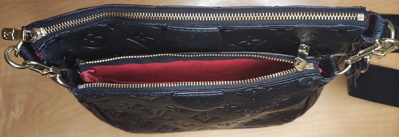 Louis Vuitton Multi Pochette Shoulder Bag Black Leather