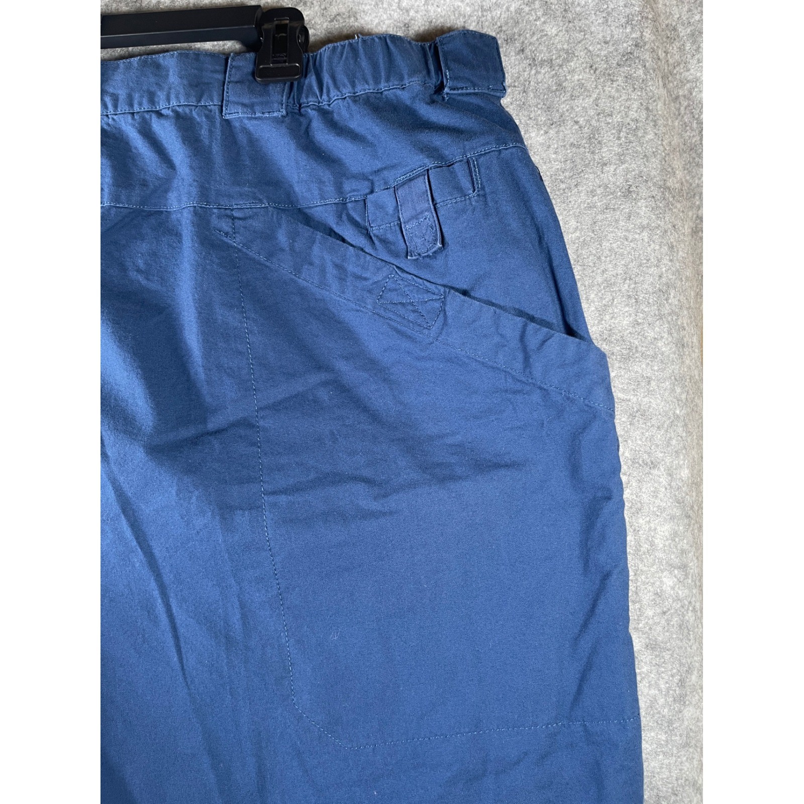 Columbia PFG Mens 4X Blue Performance Fishing Gear Cargo Shorts Navy 8 Inch In