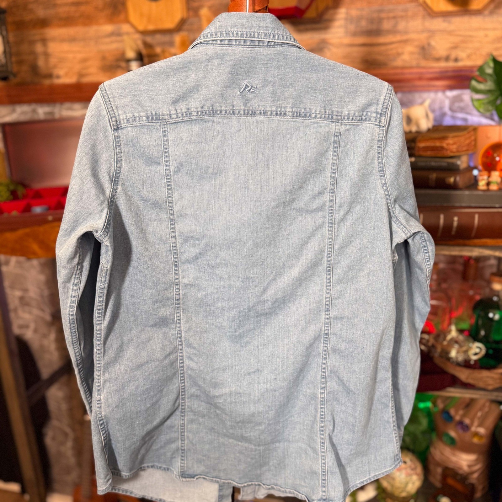 Ridgecut Toughwear Light Wash Denim Button Down Shirt Women Small Blue Utility