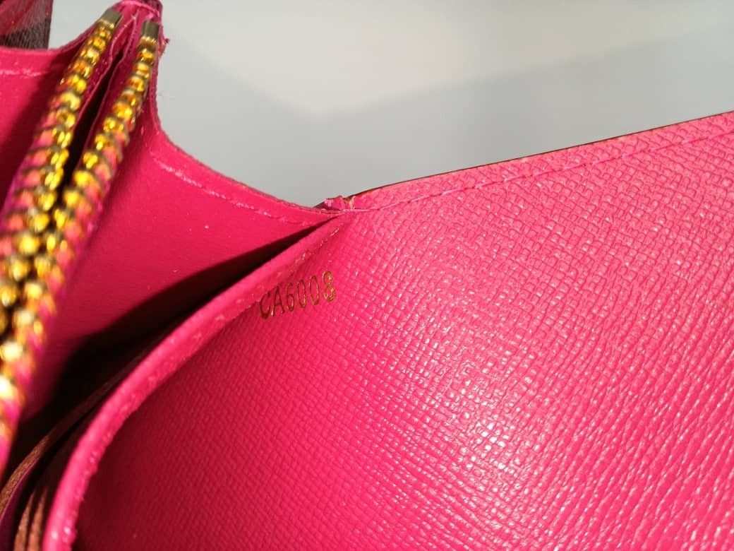 Louis Vuitton White Multicolor Takashi Murakami Sarah Long Wallet Pink Interior