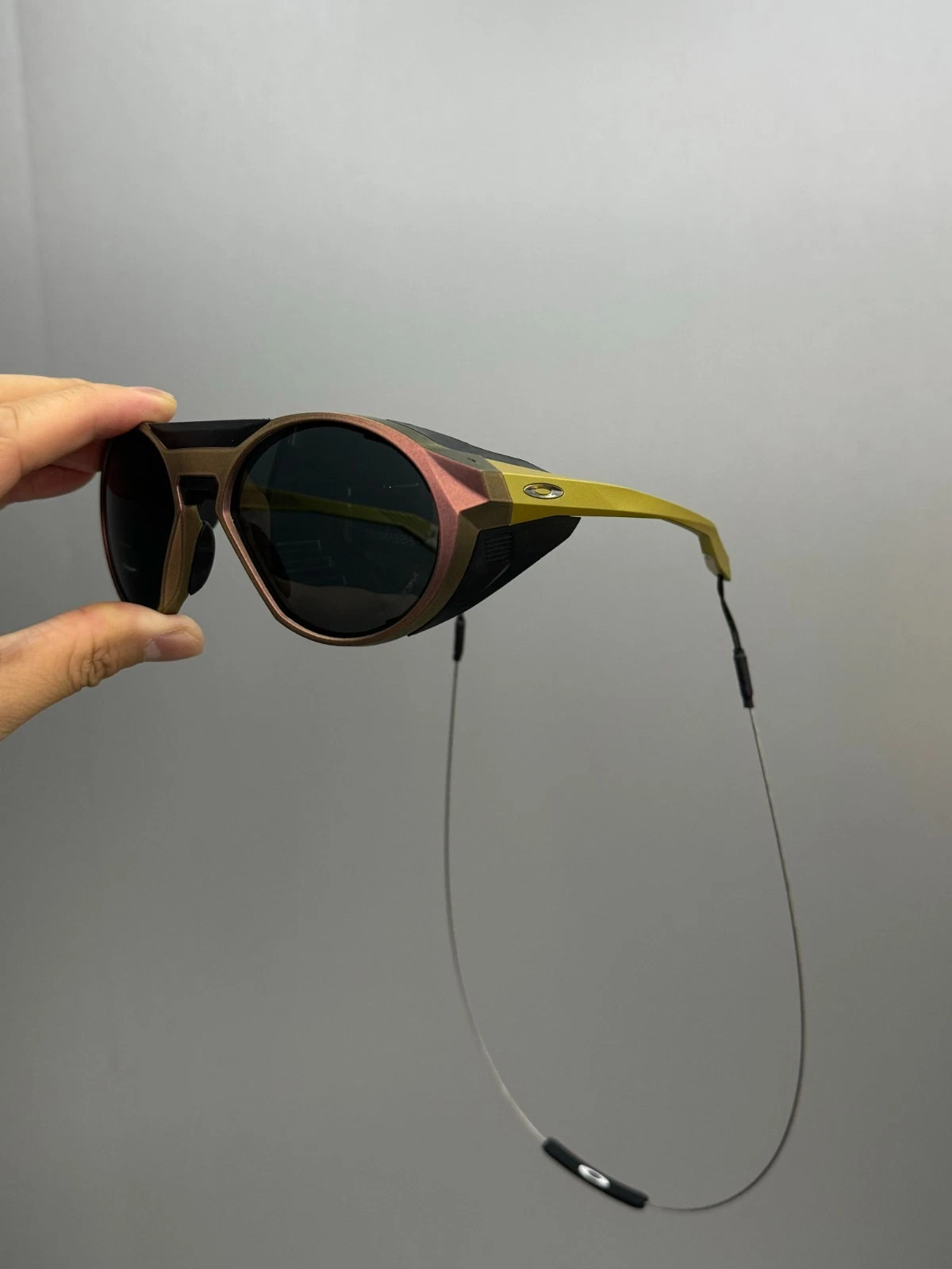 Gafas de sol Oakley Clifden OO9440 PRIZM lentes negrasmarcos degradados mate*/