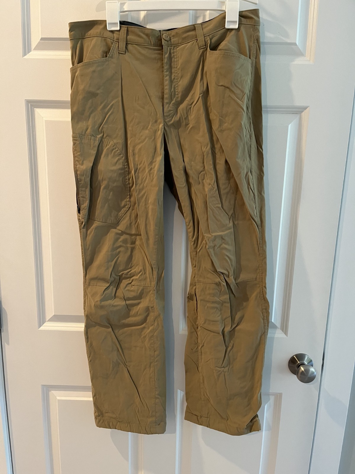 Eddie Bauer Pants Mens 36 x 32 Tan Fleece Lined Tech Nylon Stretch Cargo Pocket