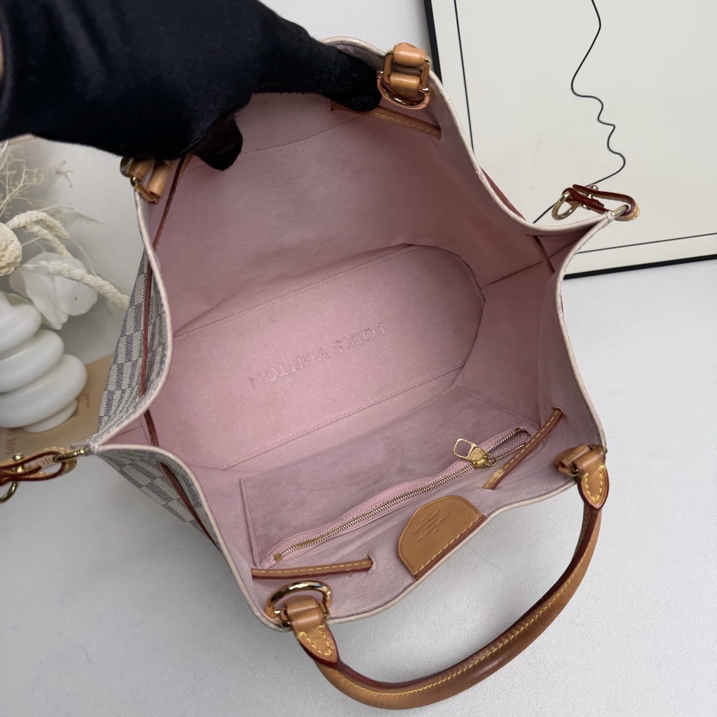 Louis Vuitton Pre-Owned Authentic Bucket Bag Free Tracked Shipping