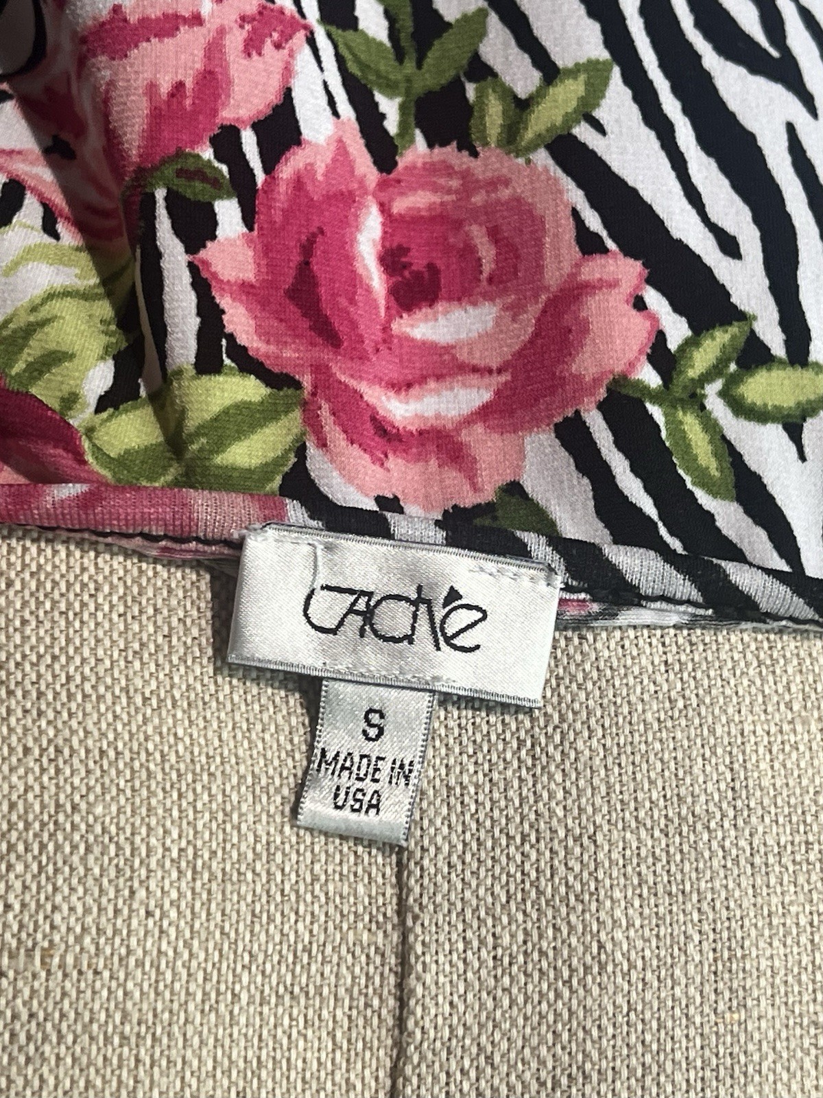 Y2K VINTAGE CACHÈ SIZE S ZEBRA FLORAL PRINT CAMI ADJUSTABLE STRAPS