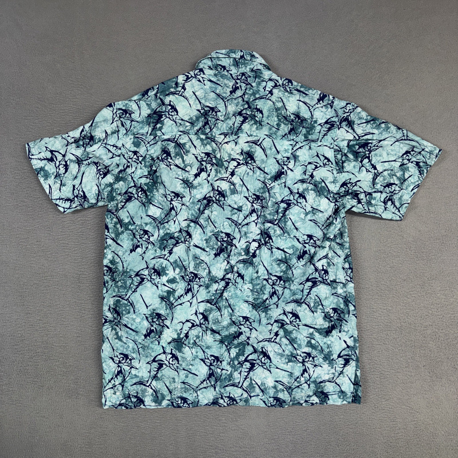 Rum Reggae Shirt Mens M Blue Fish Print Hawaiian Short Sleeve Button Up Cotton