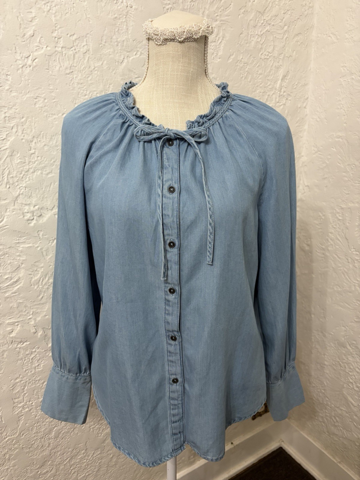 a.n.a Blue Chambray Lyocell Button Front Ruffle Tie Long Sleeve Blouse XS