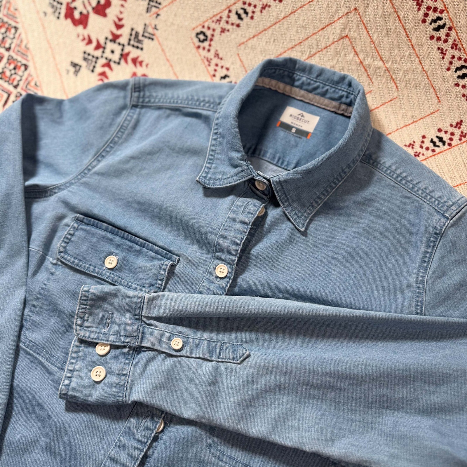 Ridgecut Toughwear Light Wash Denim Button Down Shirt Women Small Blue Utility