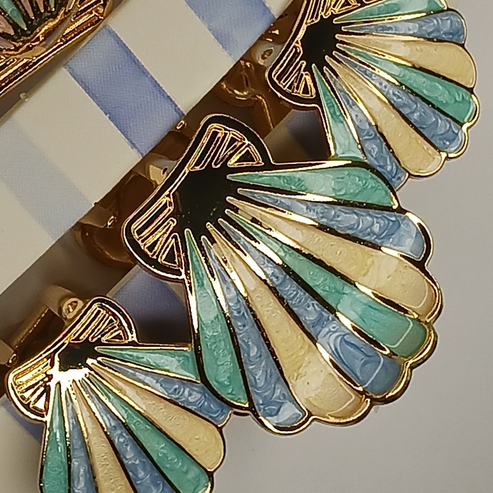 Piper K Pastel Seashell Hair Claw Clips Set Gold Tone Mermaid Coastal Beach Cute