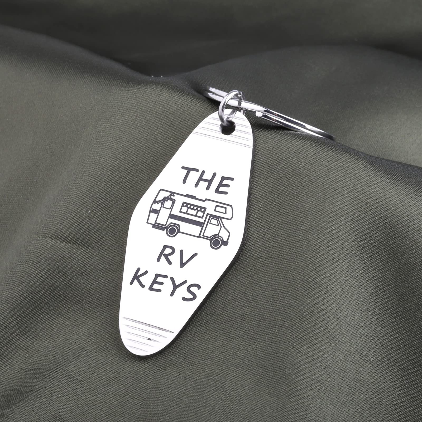 RV Keychain for Trailer & Camper Lovers – Adventure Gift for Motorhome Vacations