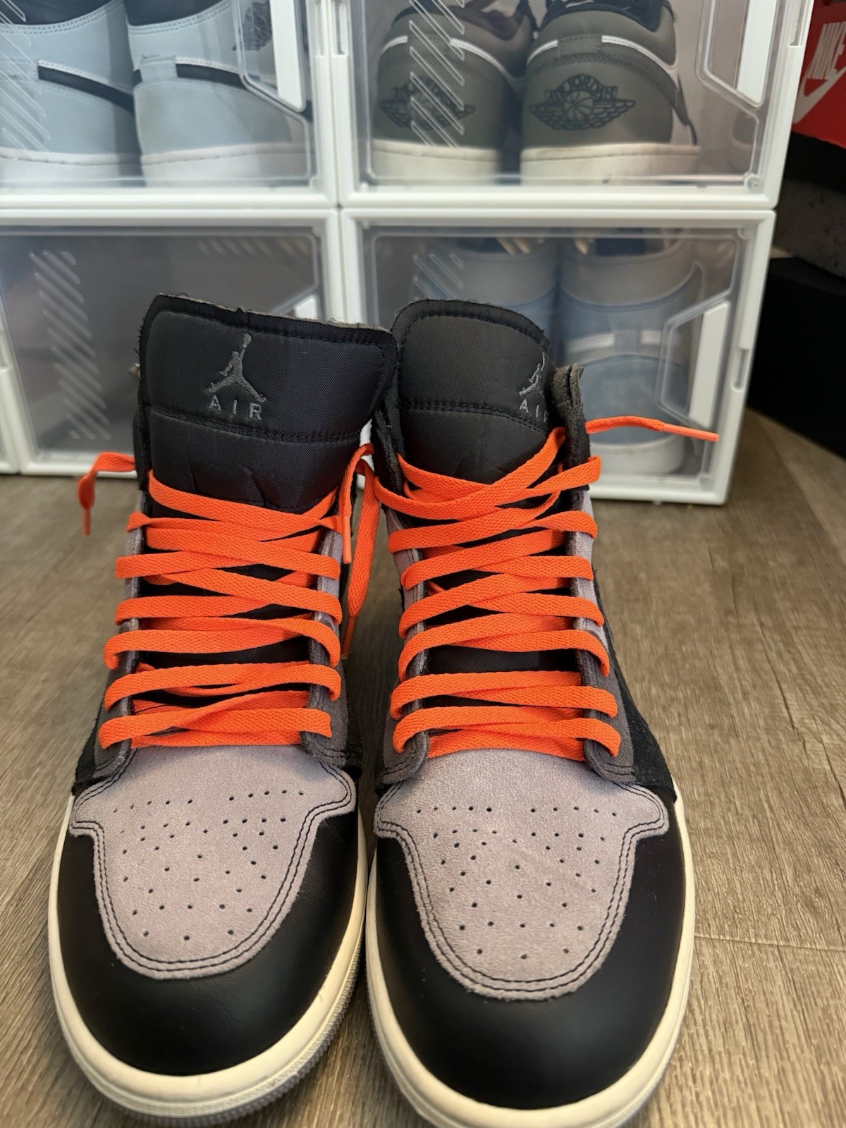 Jordan Air Jordan 1 Mid SE Craft Inside Out Men’s Suede Lace-Up DM9652-001