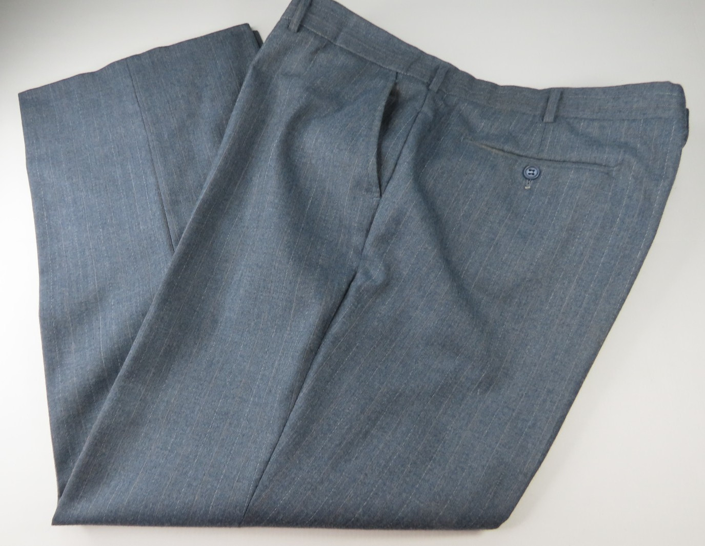 Vintage Three-Piece Mens Suit Gray Striped Wool Witty Brothers 43×28 48/50 R