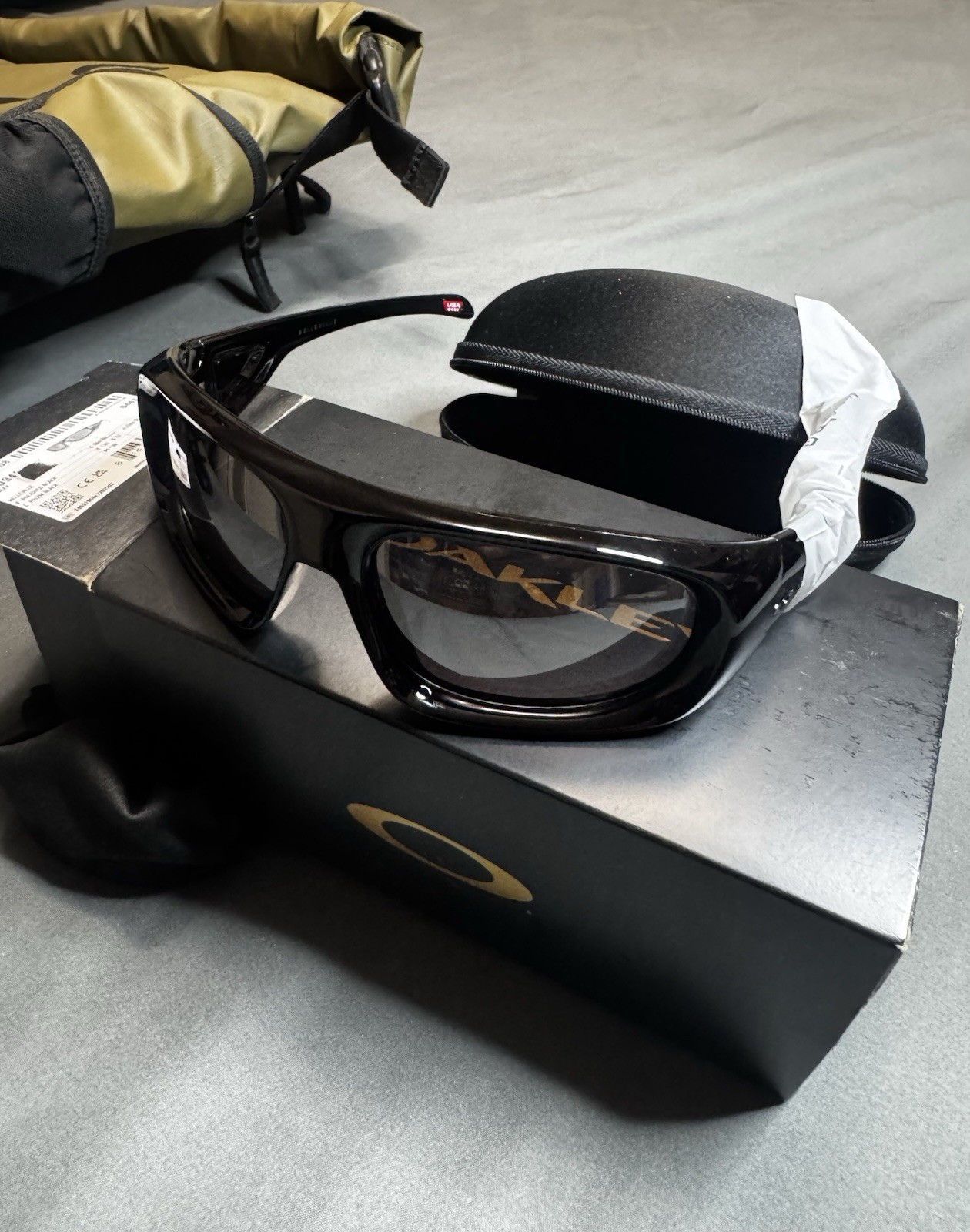 Oakley Men’s sunglasses