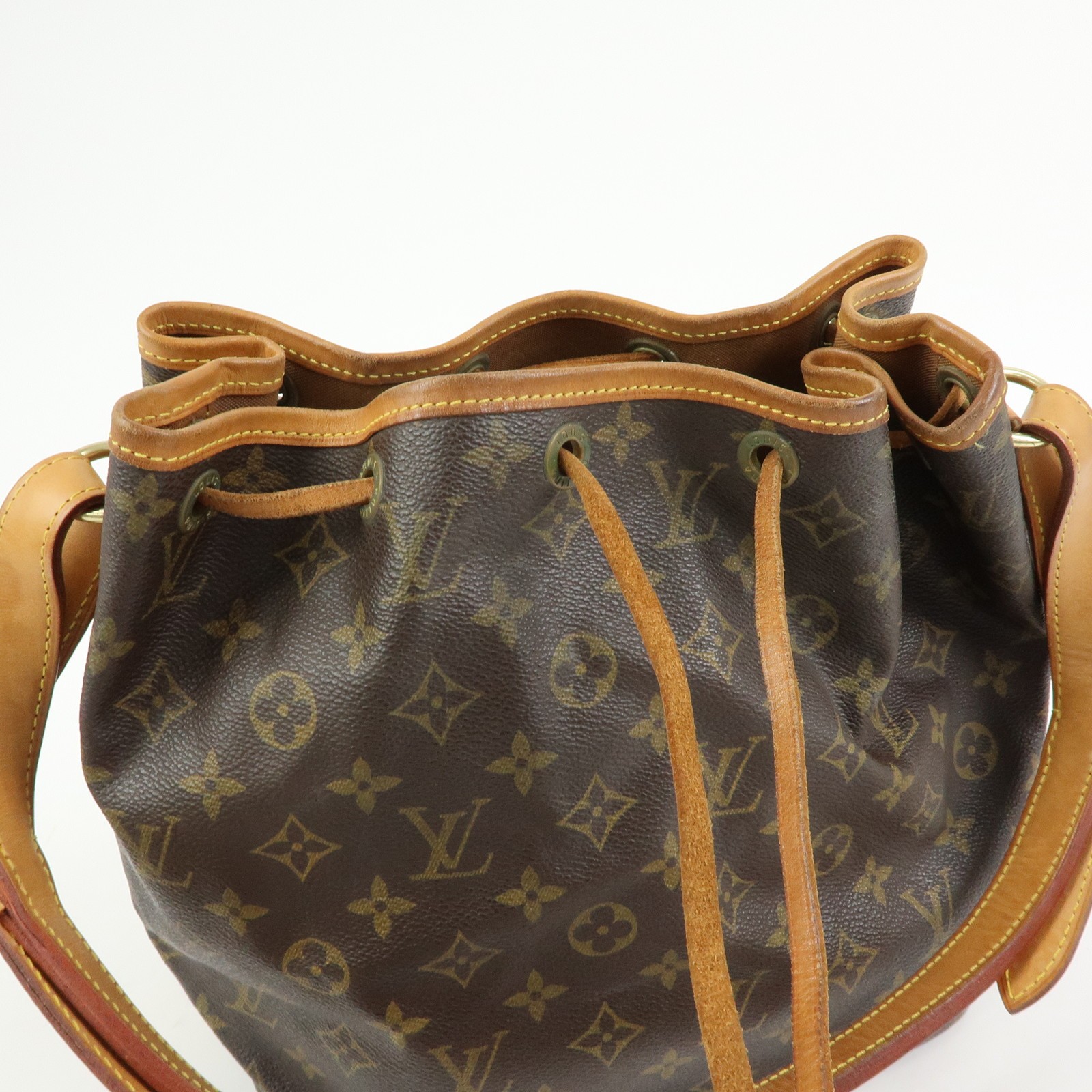 Louis Vuitton Monogram Petit Noe Shoulder Bag Brown M42226 Authentic Used F/S