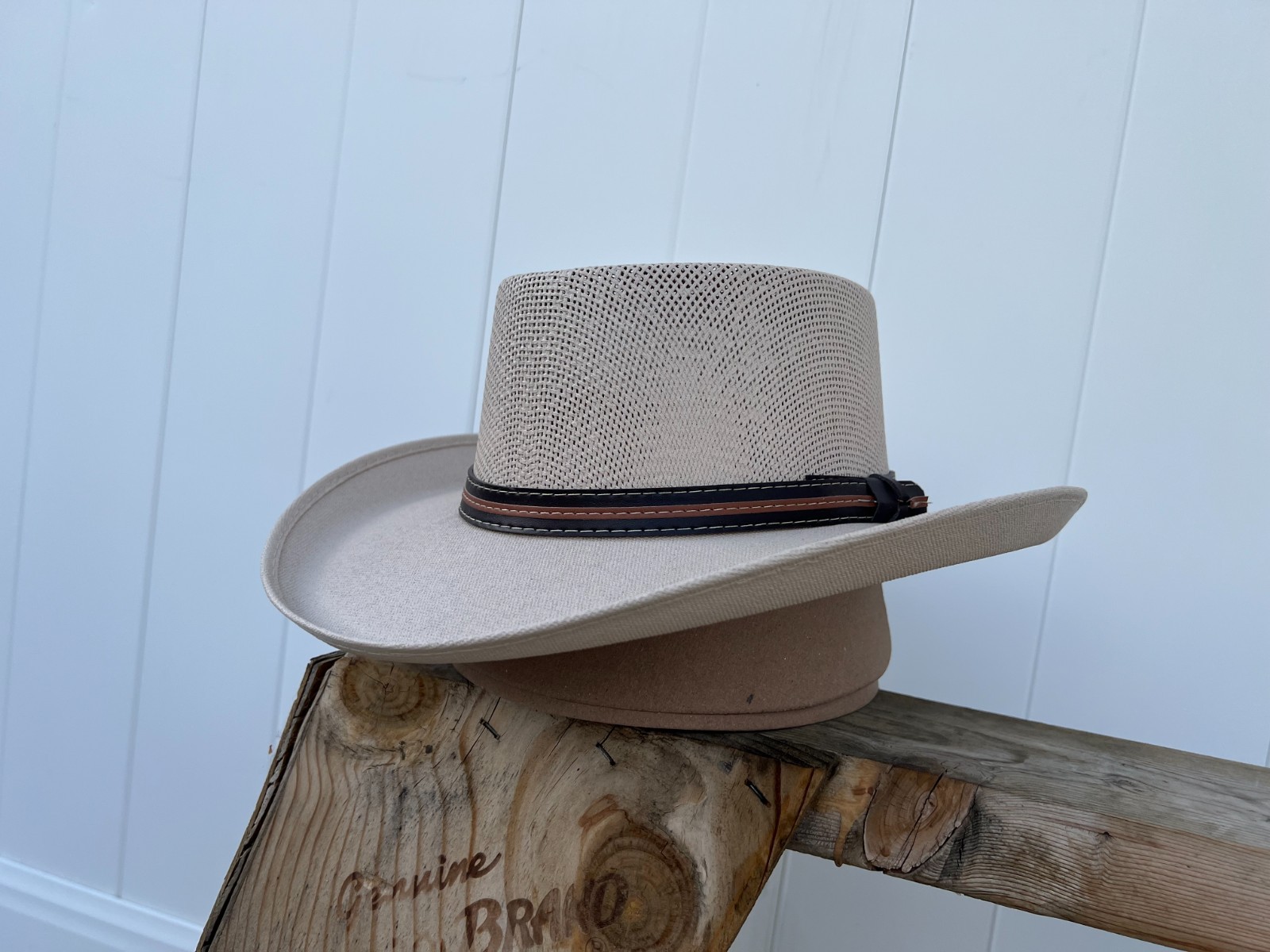 SAND COLOR MEN’S PANAMA STYLE SUMMER HAT LIGHT WEIGHT BEACH OR GOLF STYLE HAT
