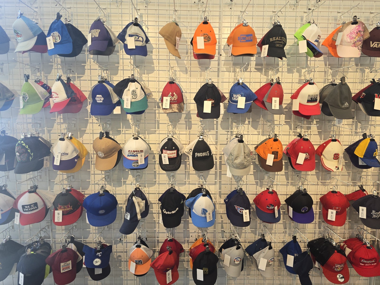 Bundle Of 100 Mixed Snapback Strapback Random Hat Cap Adult Used Wearable Clean