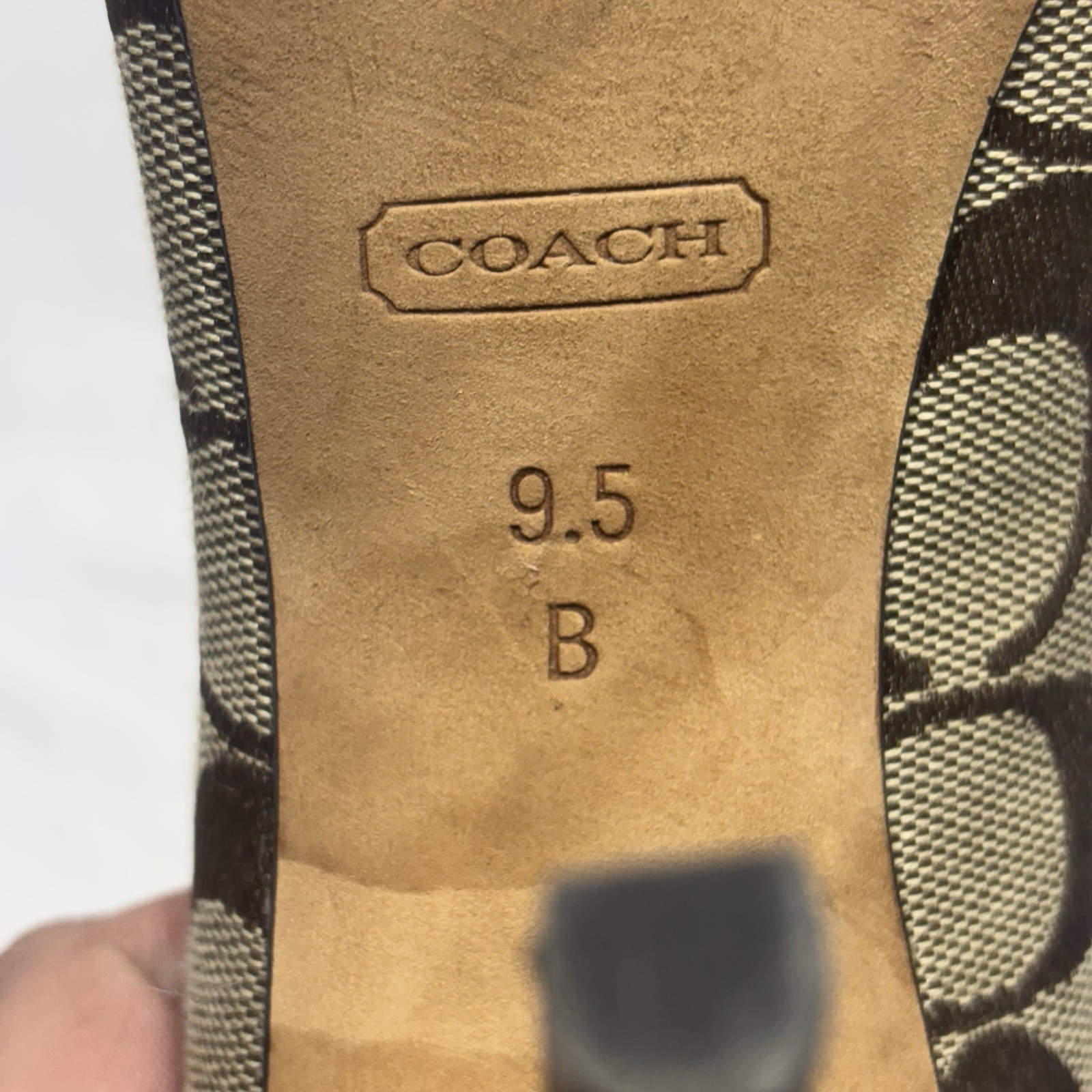 Coach Signature Canvas & Leather Heels Pumps Brown Tan Size 9.5B Stiletto