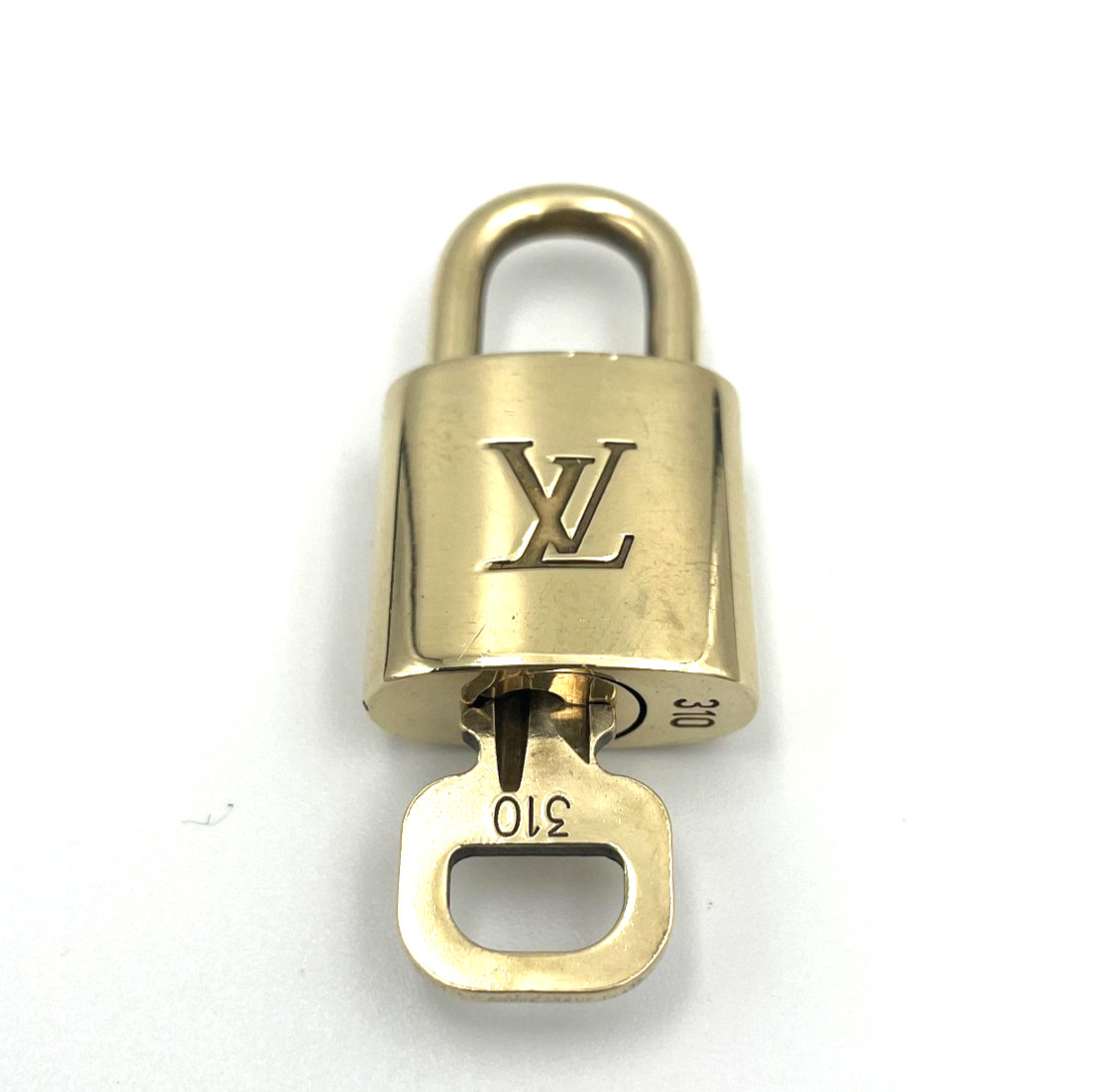 LOUIS VUITTON Padlock Key Set R10000 Random Numbers Polished Authentic