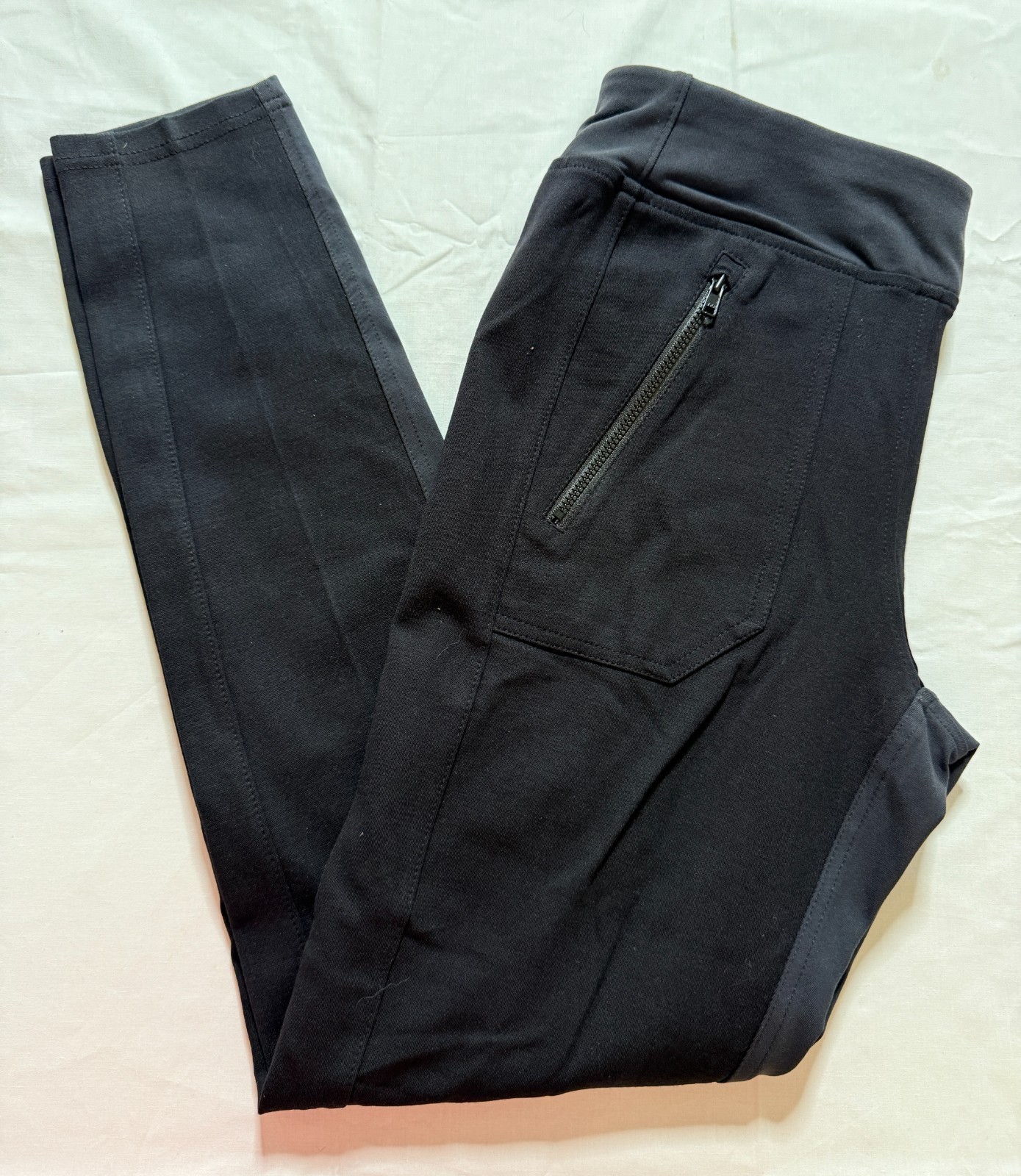 NWT WOMEN’S BELYN KEY GOLF PANTS – SIZE: LARGE – BLACK (A4.8)