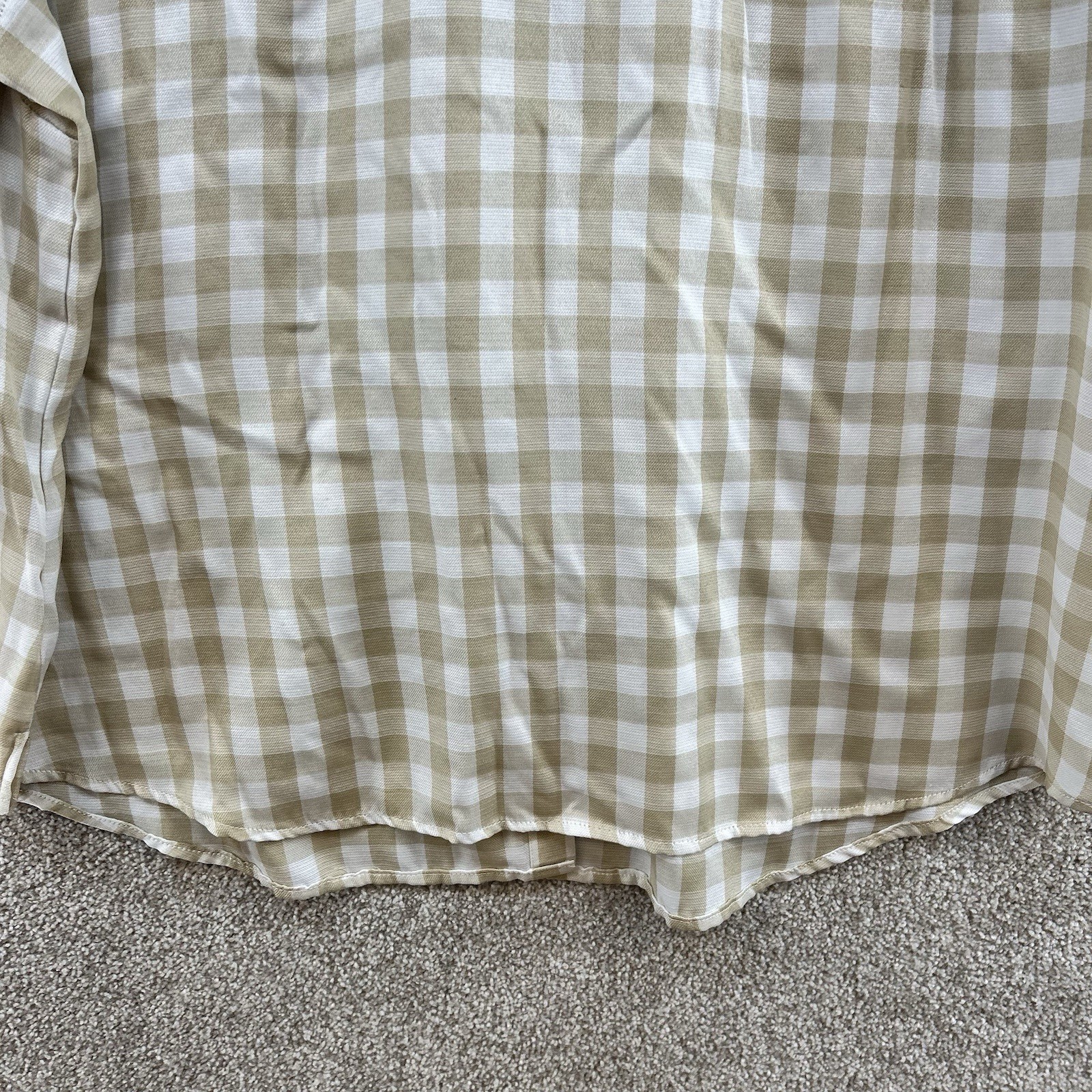 Isaac Mizrahi Live Women’s Button Up Size 22W Beige White Plaid Long Sleeve