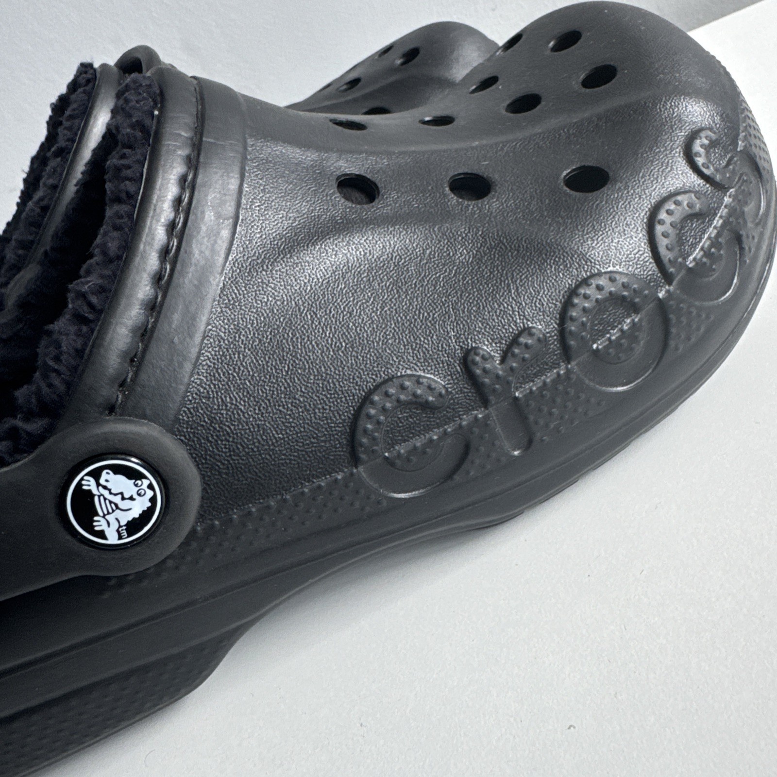 NEW without Tags Dual Crocs Comfort Black Shearling Padded Mules W 8/ M 6