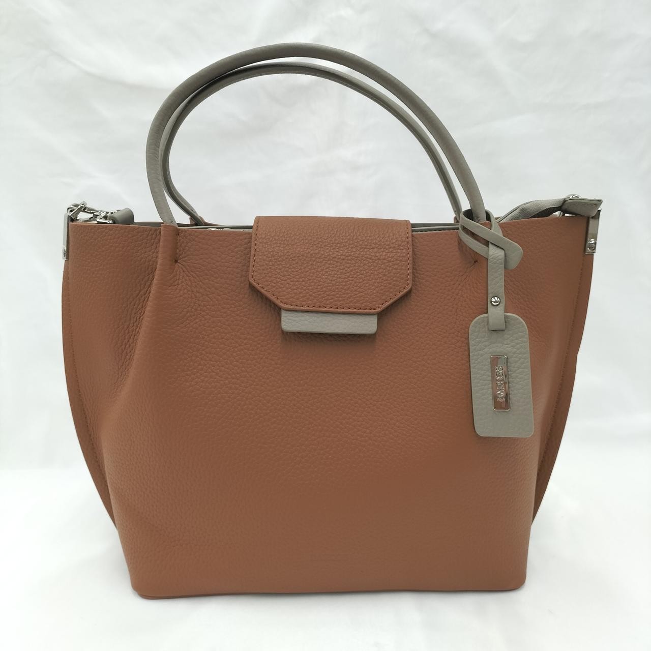 Barcos Shrink Leather Handbag