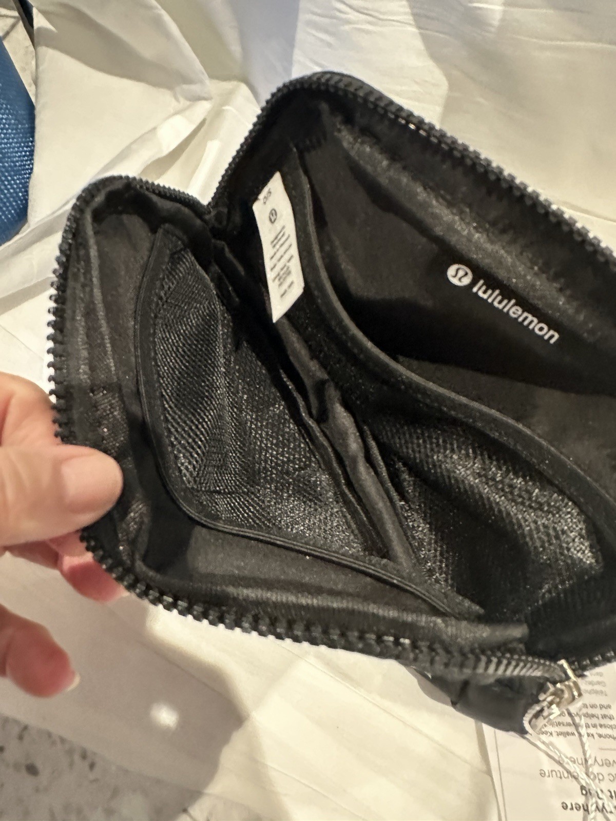 Lululemon Everywhere Women’s Belt Bag – Black (142500085)