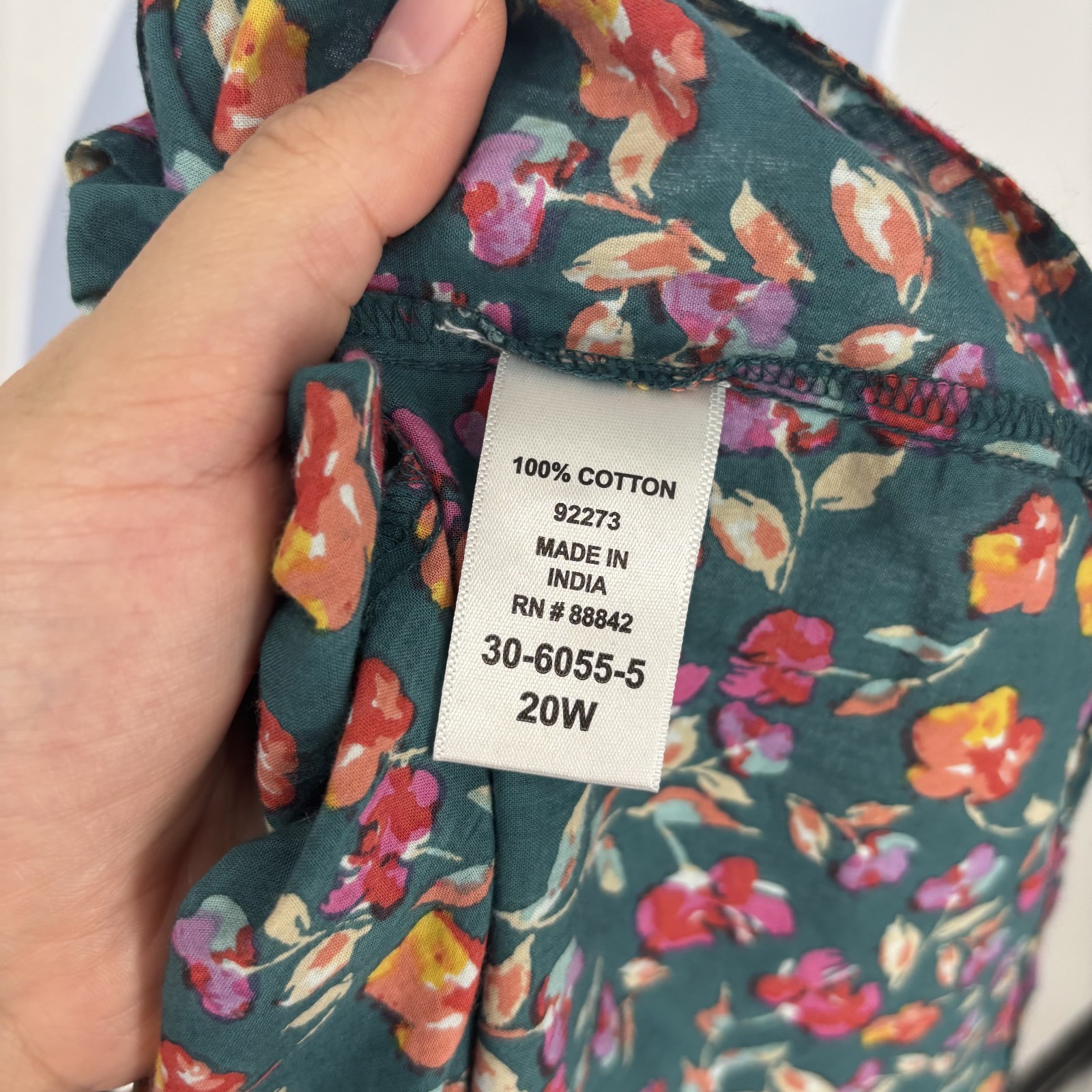 Romans 20W Green Floral Pintucked Prarie Cottagecore Boho Rolled Sleeves Top