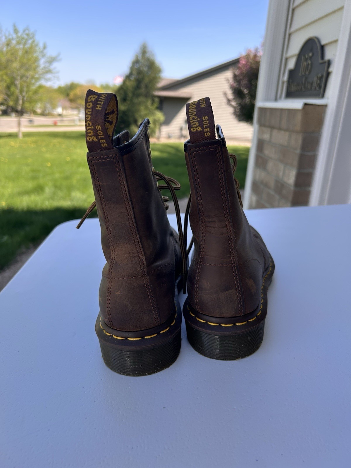 Dr. Martens Brown Leather Combat Ankle Boots Lace-Up Round Toe Women US 7 EU 38