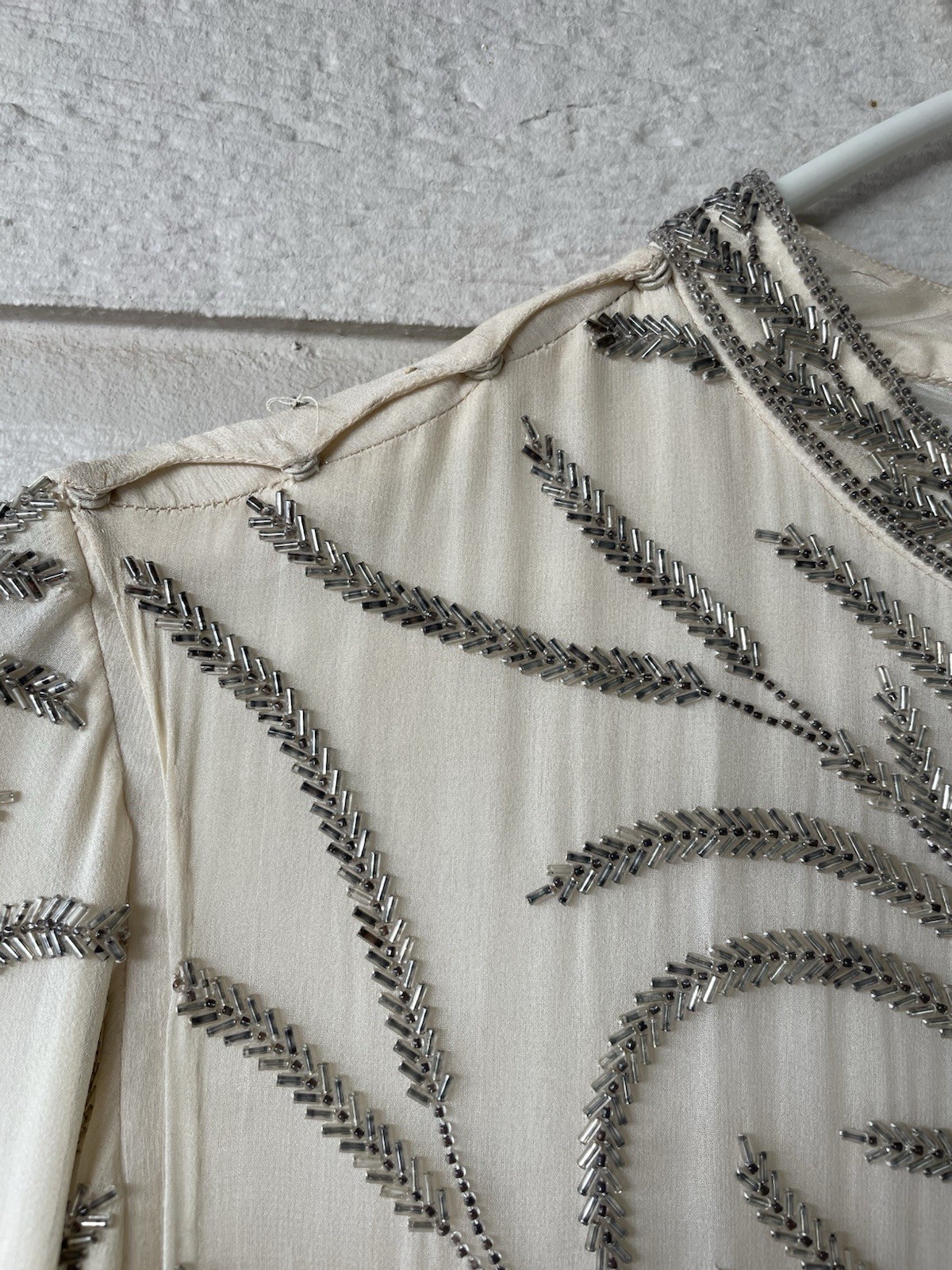 VTG Saz by Suryit Adarsh Gill Beaded Sheath Dress House of Arts Size 12 Sleeves