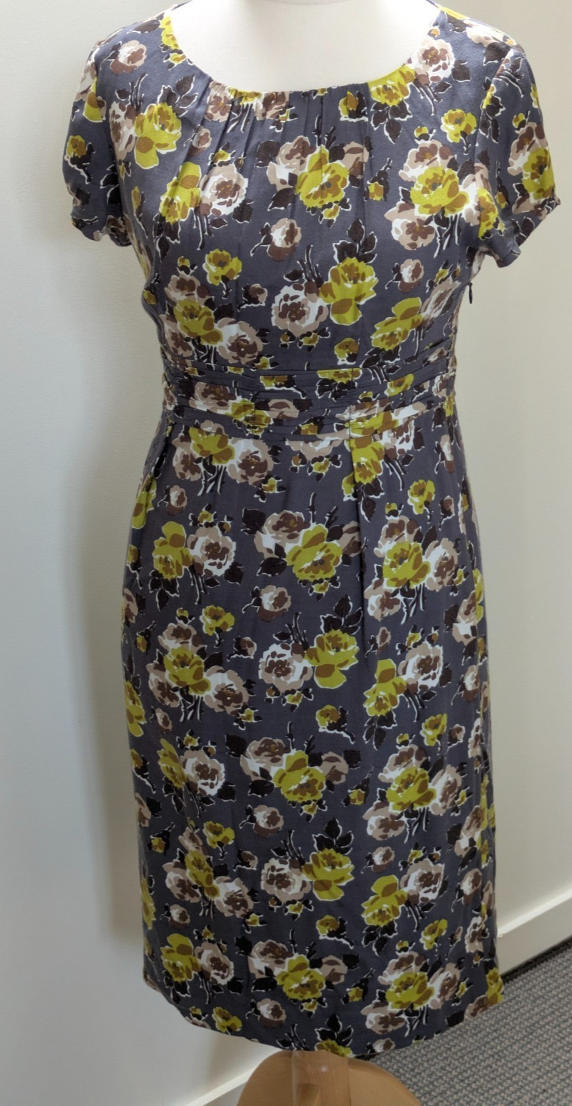 Boden Womens Fully Lined summer dress in viscose – size 10