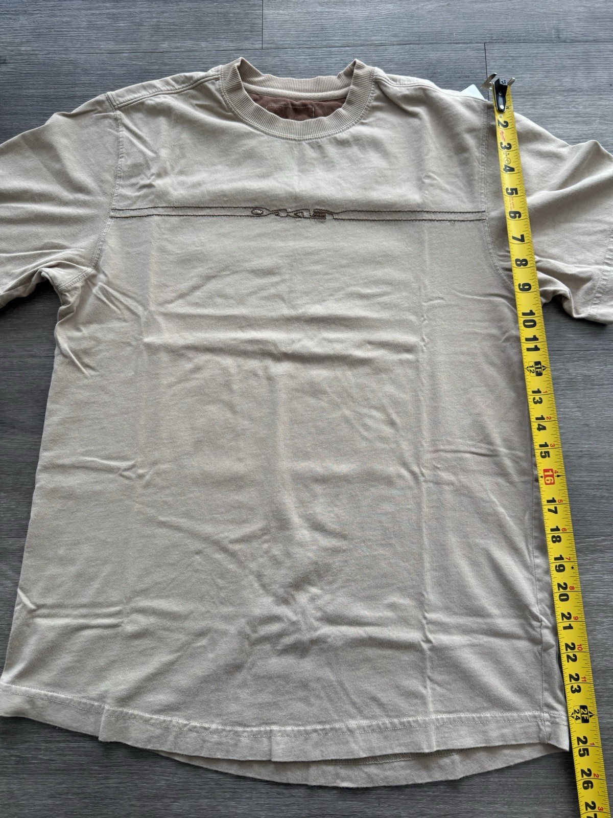 Vintage Y2K Oakley Software Center Logo T Shirt Tan Earth Tone Size