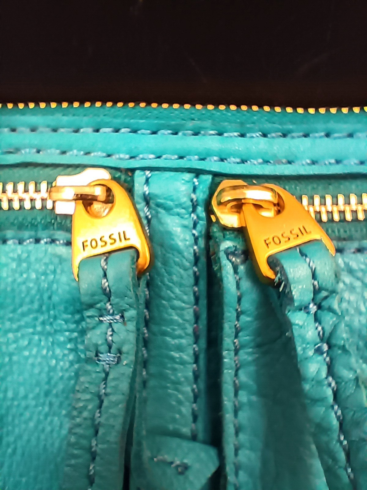 Fossil Tidal Blue “Erin” Leather Crossbody Messenger Bag Purse