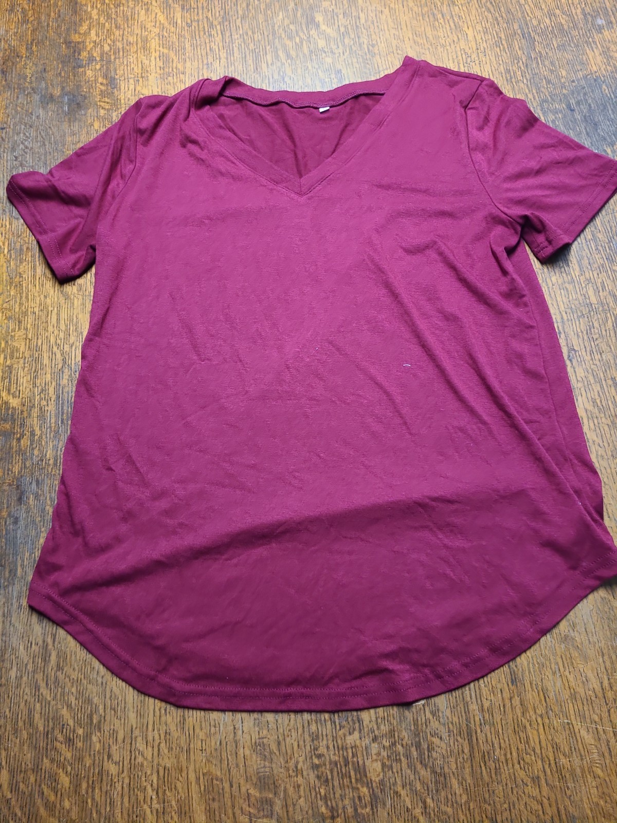 Riyiper Womens Maroon Top Shirt Short Sleeve Red Size Large V Neck NWOT
