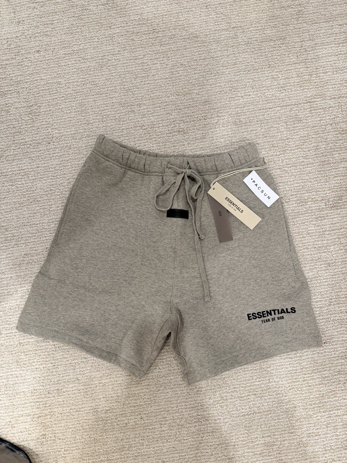 Fear Of God Essentials Shorts Dark Oatmeal BNWT 🔥 Streetwear Summer Must Have