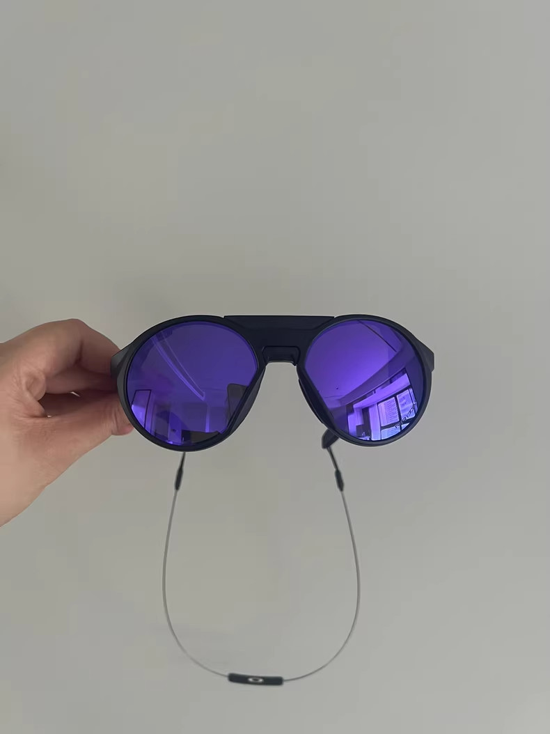 Oakley CLIFDEN OO9440 Matte Black Purple Lens Sunglass New
