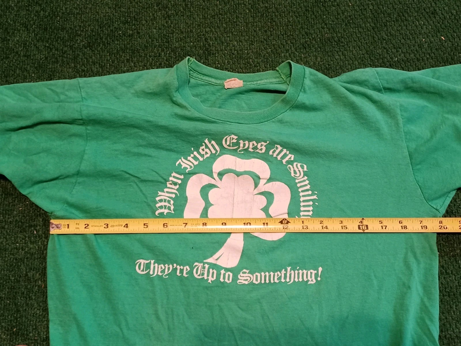Vintage 80s Screen Stars t shirt M Irish Eyes Are Smiling single stitch green