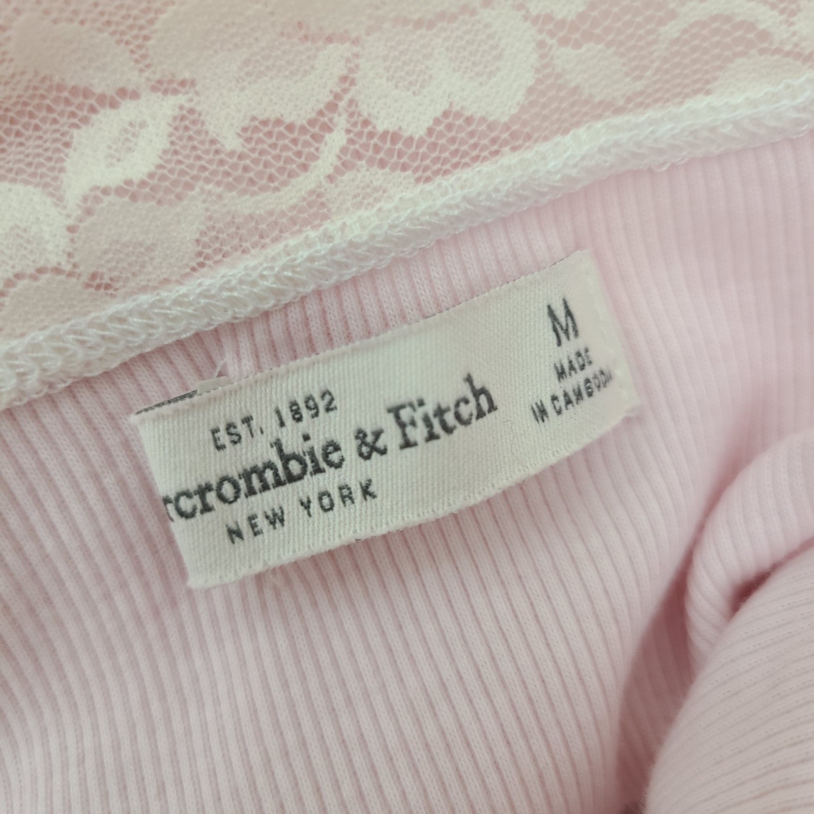 ♡ Y2K ♡ Abercrombie And Fitch Baby Pink Lace Razorback Cami Tank Top Vintage