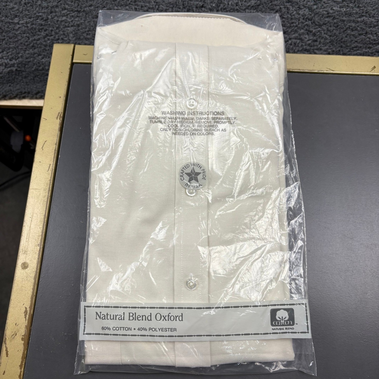 Anthony’s Nofade Natural Blend Oxford Men’s Short Sleeve Shirt – Size 17