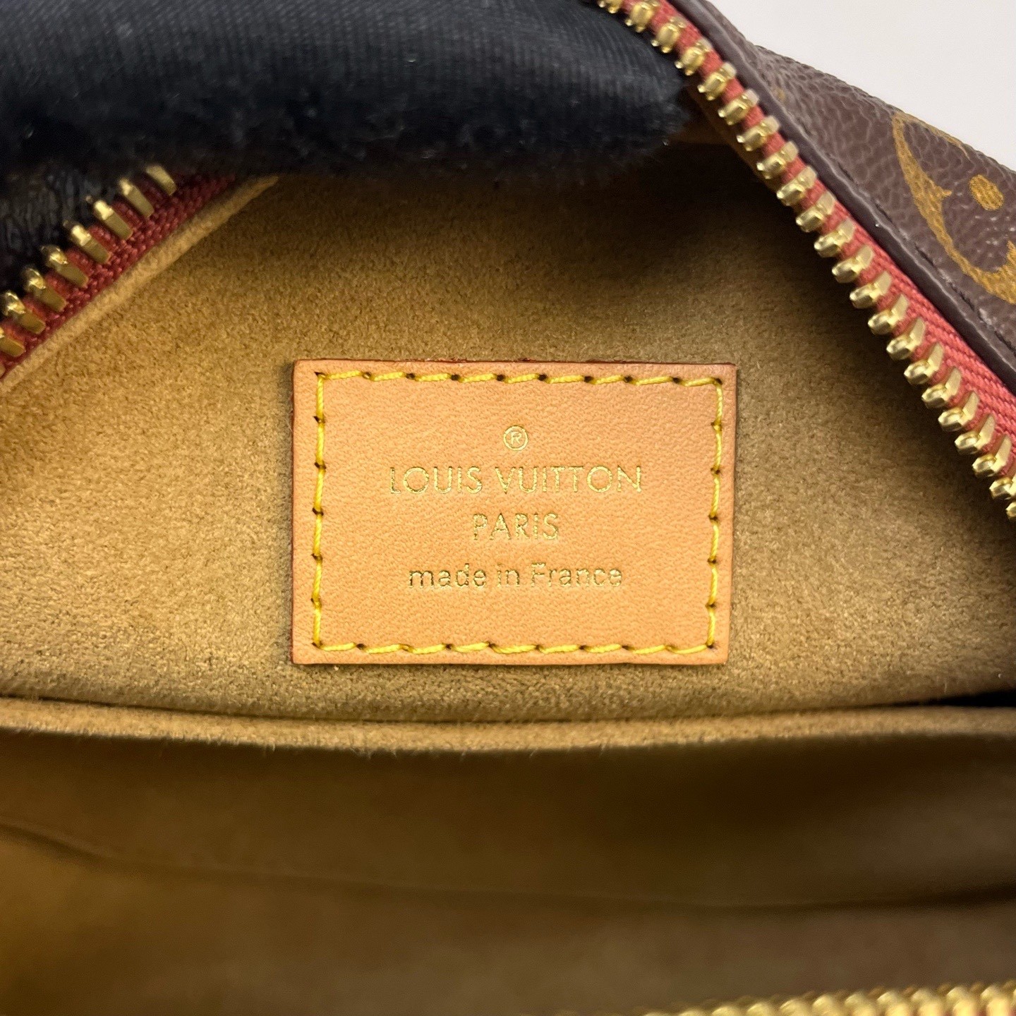 Louis Vuitton Pre-Owned Authentic Crossbody Bag Monogram Free Tracked Shipping