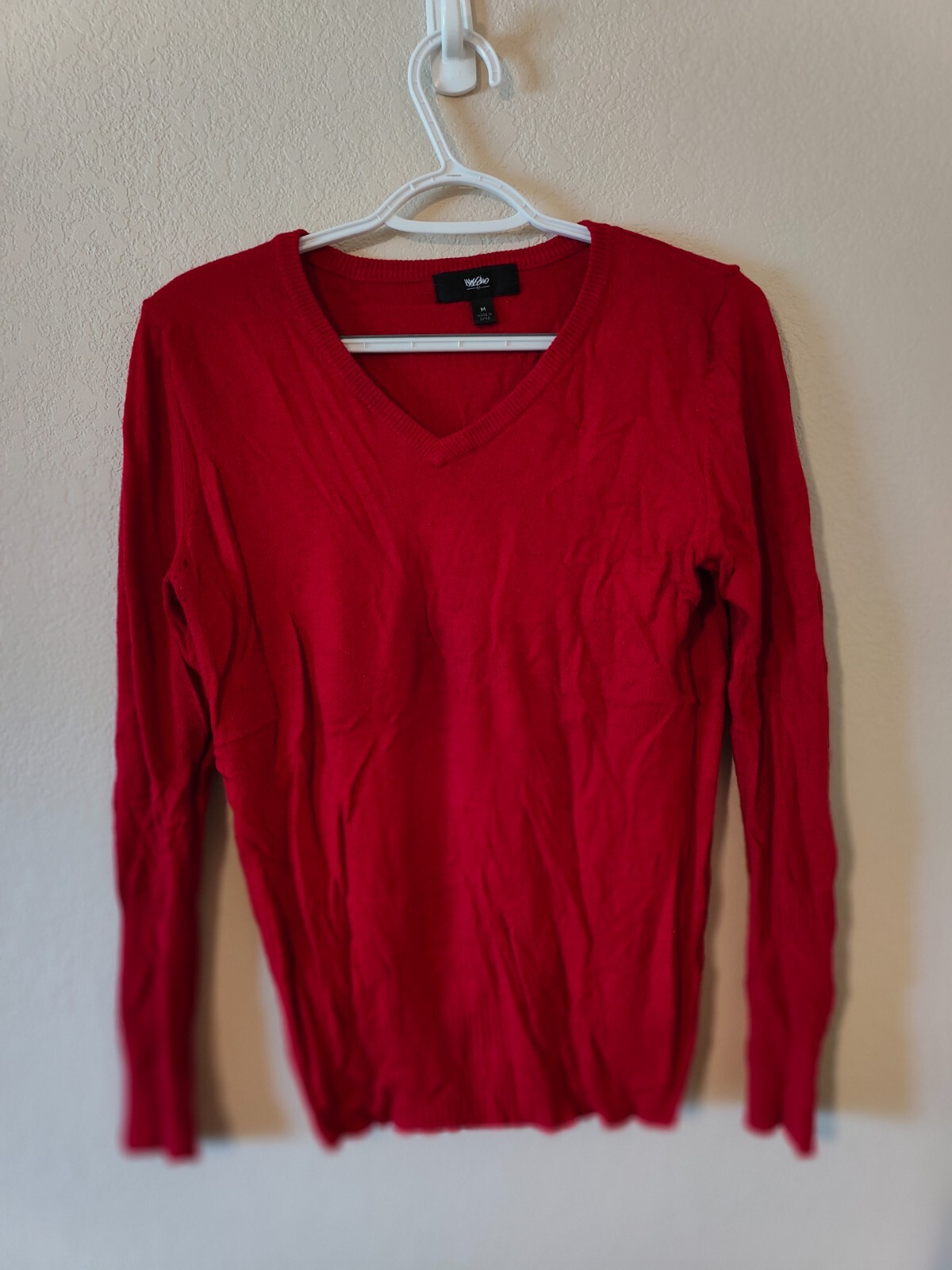 Massimo Red Long Sleeve Medium Red Measurments In Photos Returns Accepted