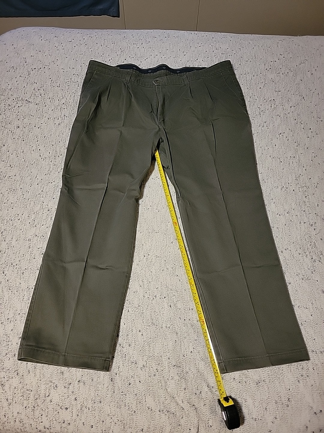 Levi Dockers Pleated 48×28