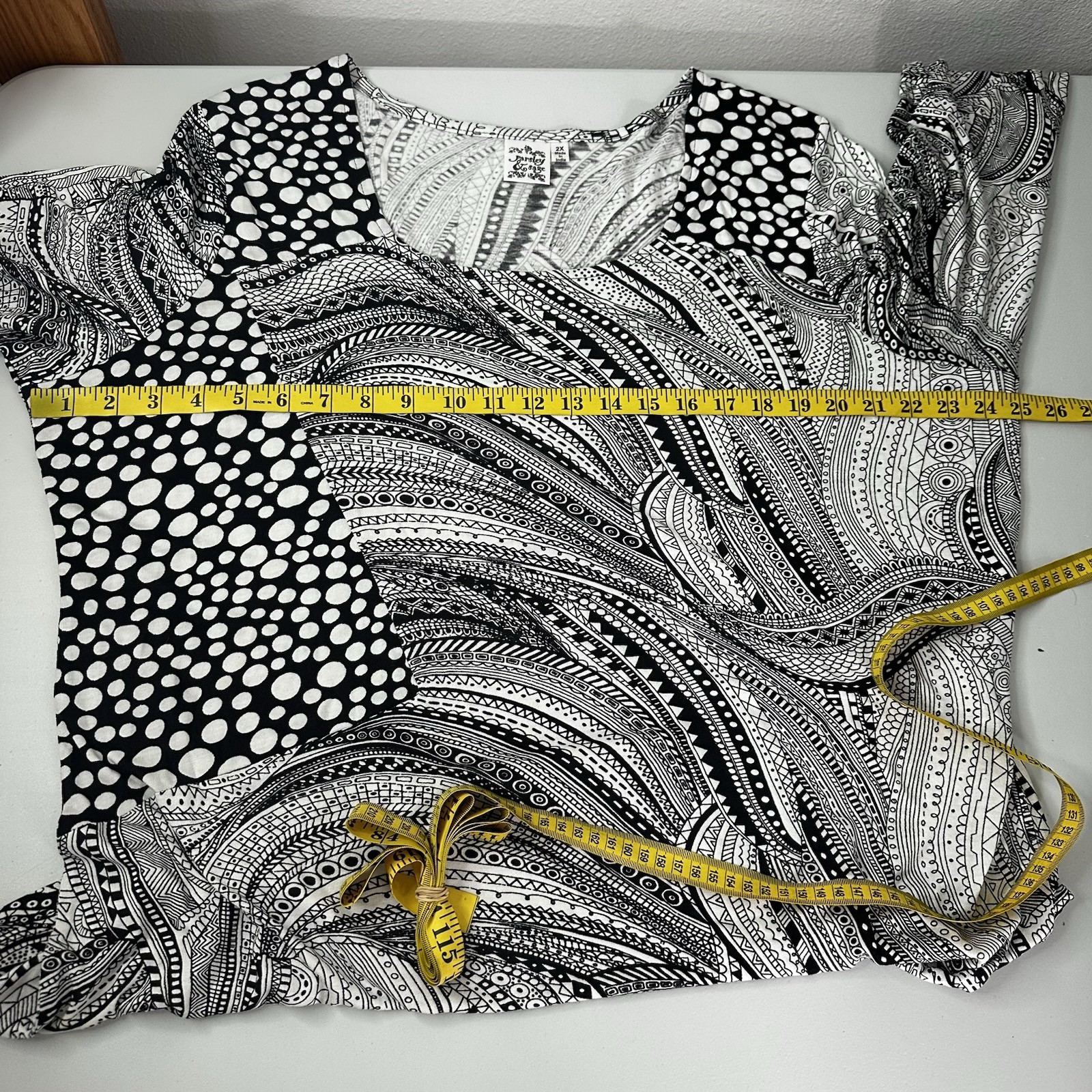 Parsley Sage Shirt Top Womens 2X Black White Tunic Art to Wear Stretch